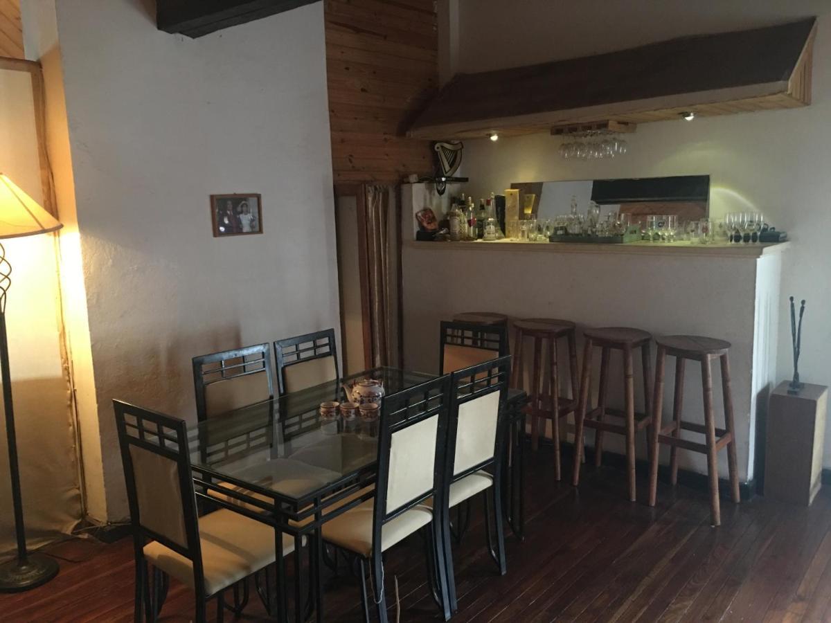 Le Fumoir Guest House Chambre Double Antananarivo Bagian luar foto